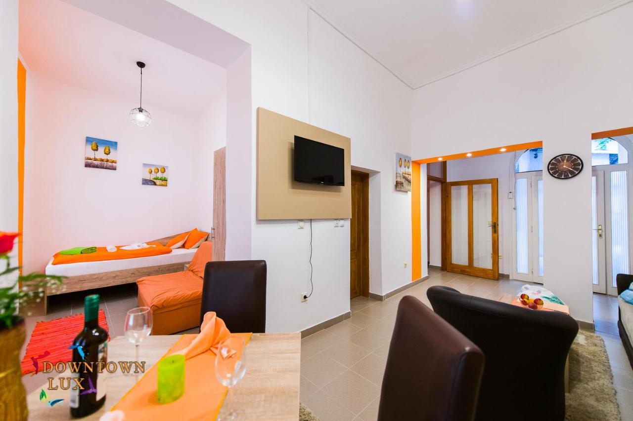 Downtown Lux Apartments, Суботиця Екстер'єр фото